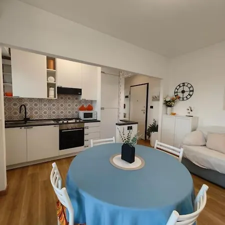 Rivamarsud - Casa Fronte Mare - Parking Privato, Aria Condizionata Apartamento *